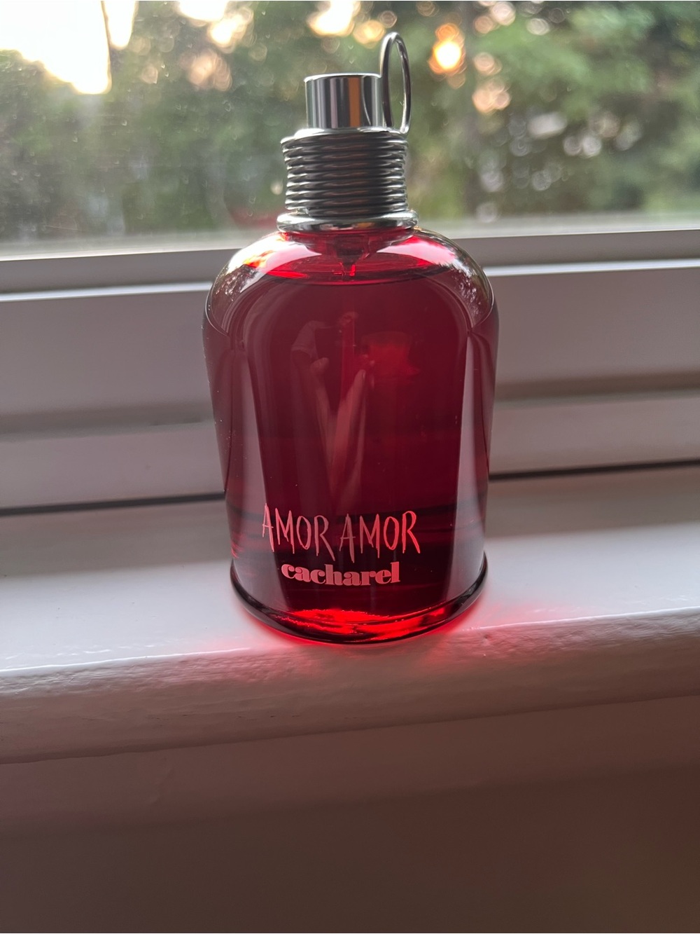Amor Amor Women's Red Fragrance Bottle